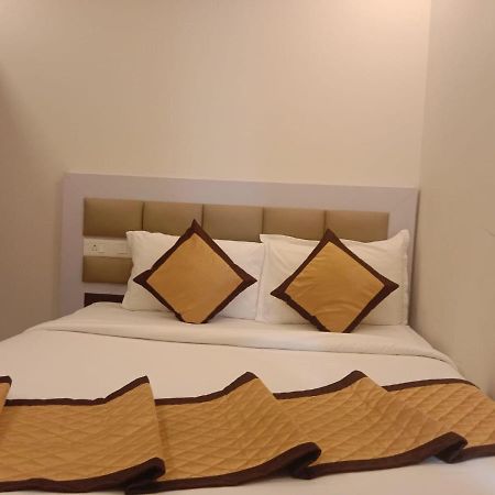 Clarks Inn Express ,Sirkazhi Esterno foto