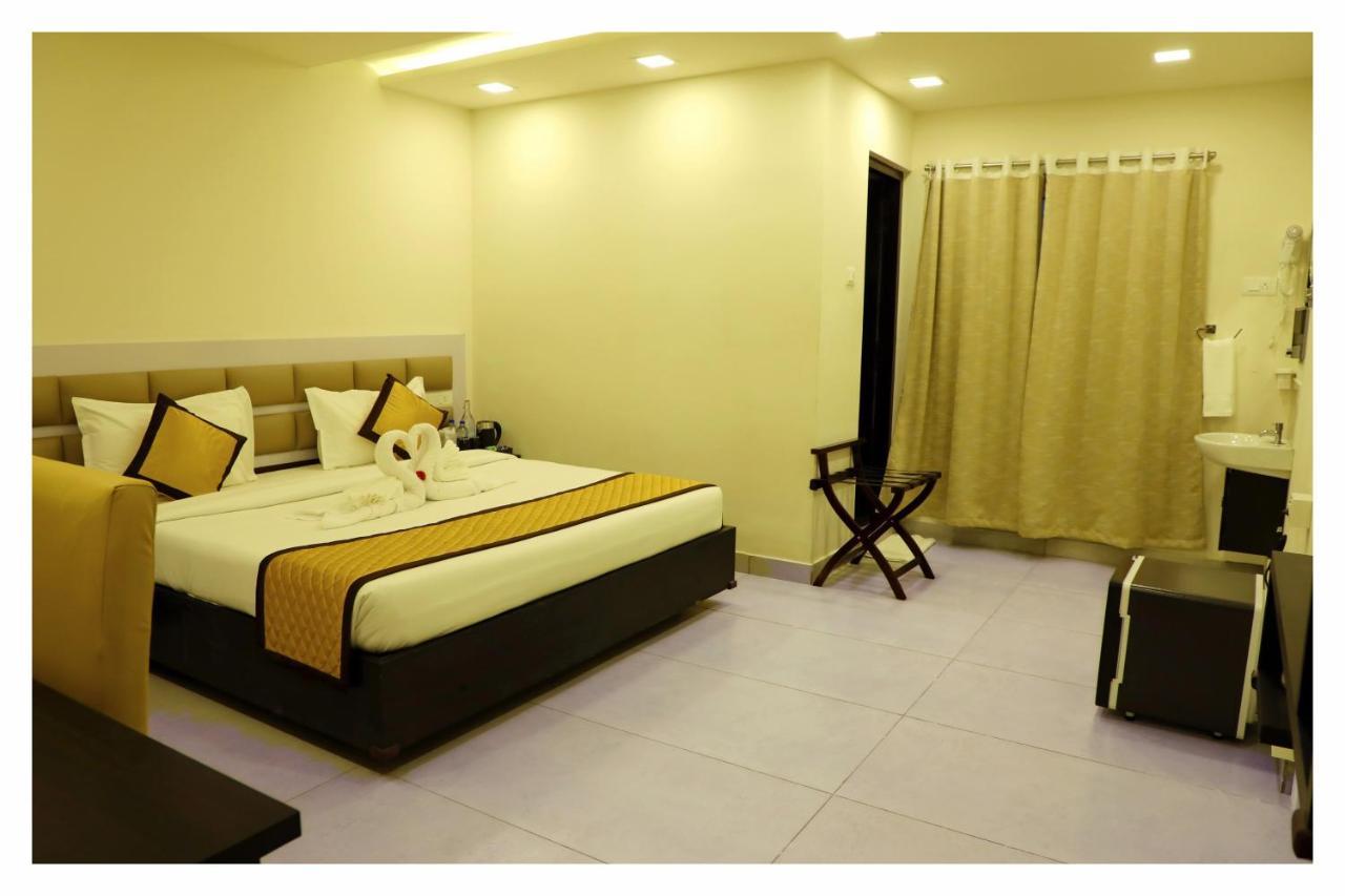 Clarks Inn Express ,Sirkazhi Esterno foto